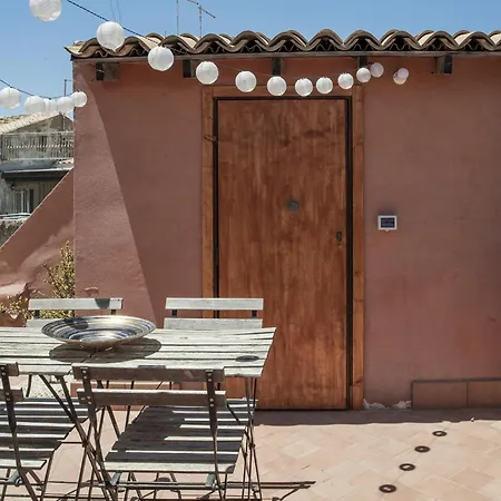 Lägenhetshotell Casa Lureca Ortigia Giudecca
